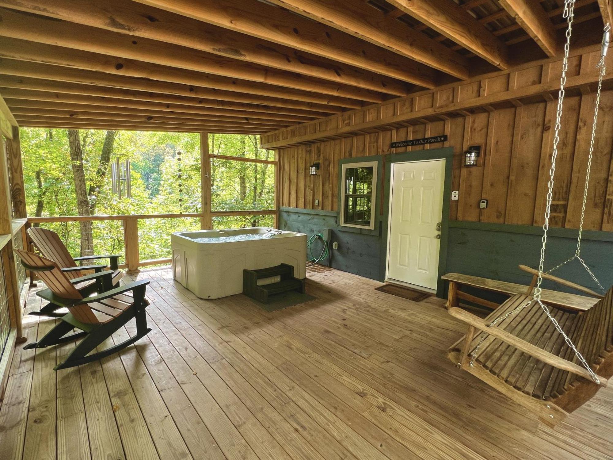 Bigfoots Hideaway Cabin Гетлинбург Екстериор снимка